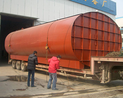 Steel-lined plastic storage tank