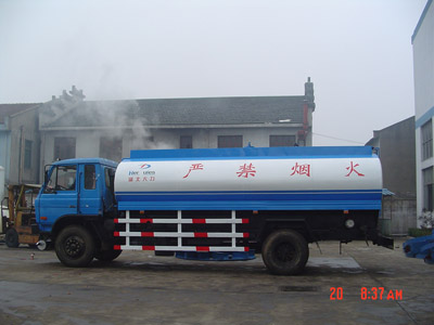 Steel lined plastic PE tanker